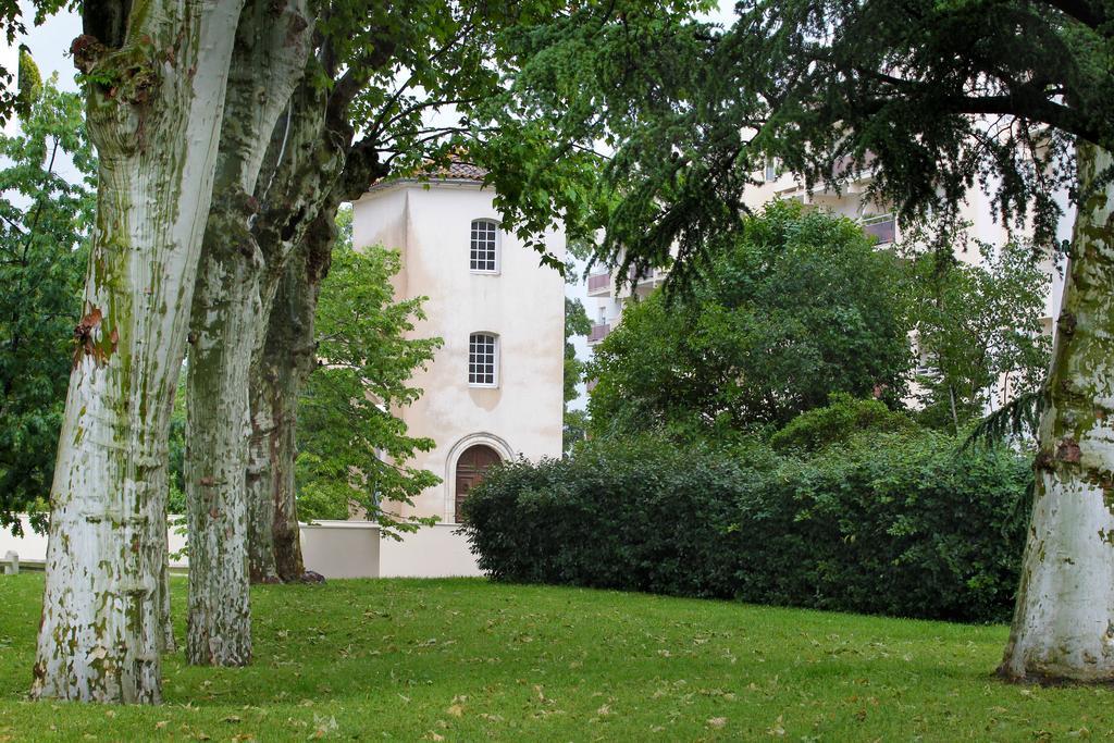 City Break Picquecailloux Bordeaux Room photo